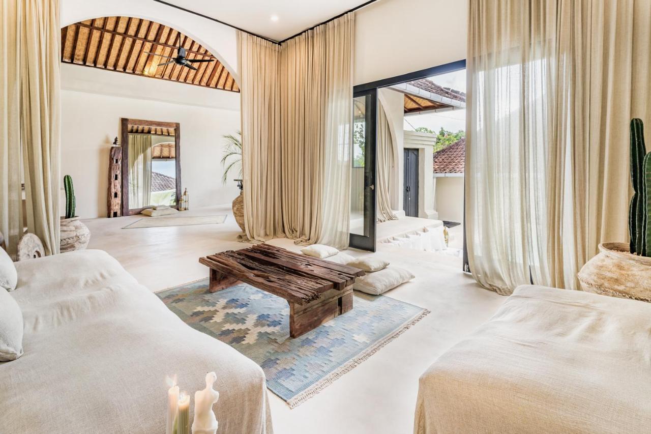 Villa Casa Diola Canggu Esterno foto