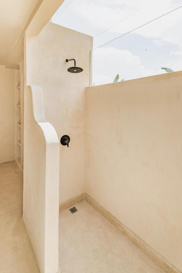 Villa Casa Diola Canggu Esterno foto